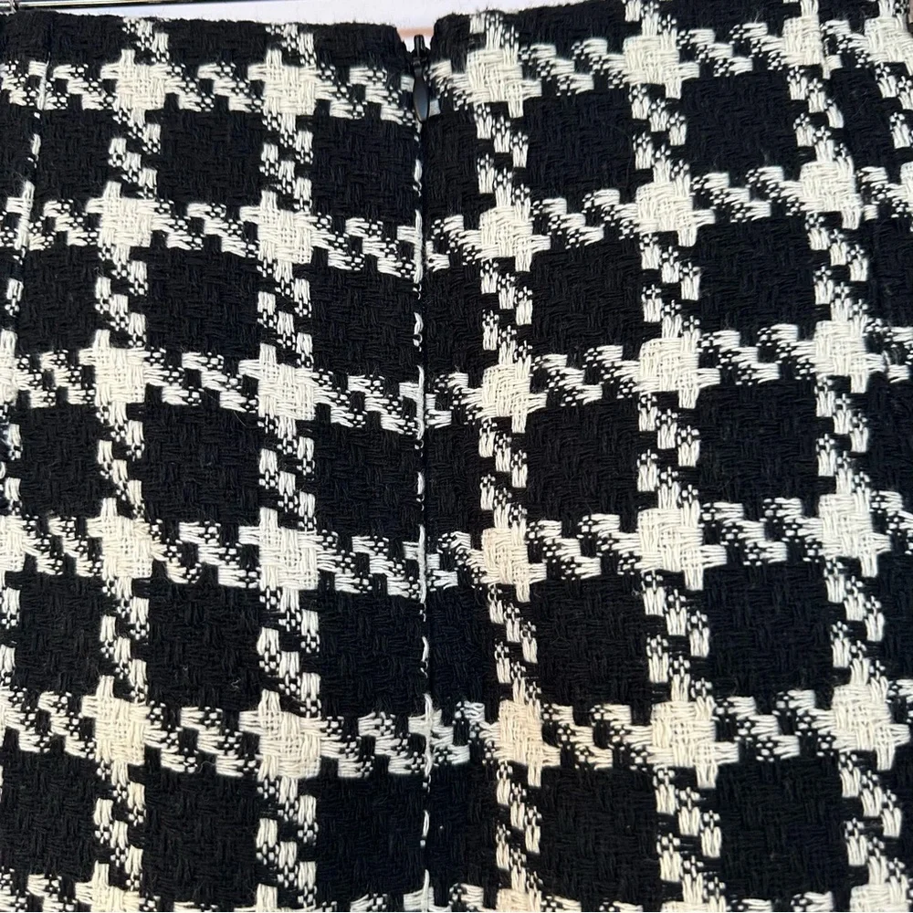 Karen Millen Tweed Skirt, Size: 4 - Picture 6 of 7